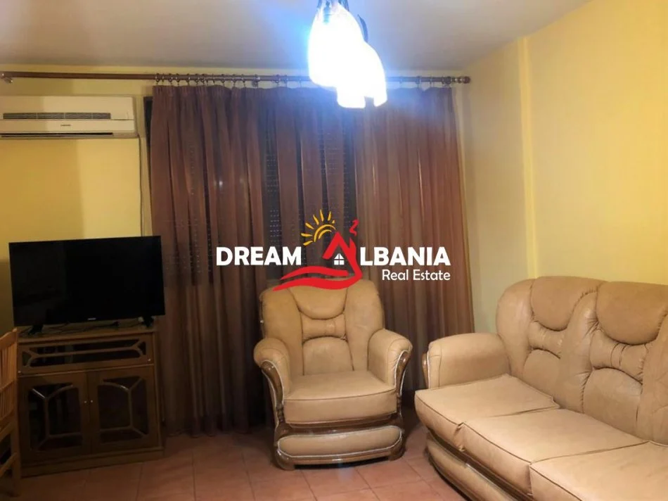 Tirane, jepet me qera apartament 1+1 Kati 6, 75 m² 550 € (Në Rrugën e Kavajës pranë Ish-Parkut të Autobusëve)