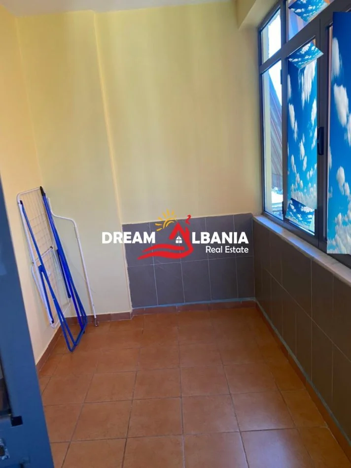 Tirane, jepet me qera apartament 1+1 Kati 6, 75 m² 550 € (Në Rrugën e Kavajës pranë Ish-Parkut të Autobusëve)