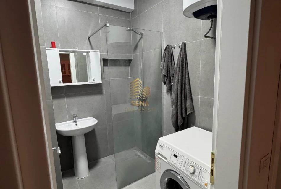 Tirane, jepet me qera apartament 1+1+Ballkon Kati 4, 70 m² 450 € (Astir, Urban Gate)