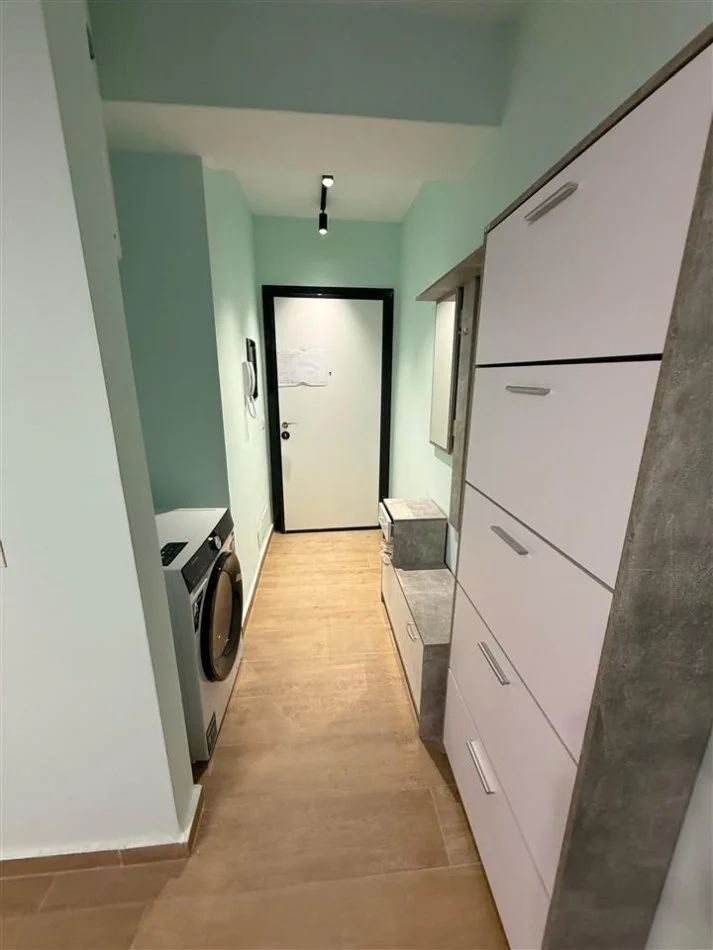 Tirane, jepet me qera apartament 1+1 Kati 4, 63 m² 500 € (kodra diellit 2)