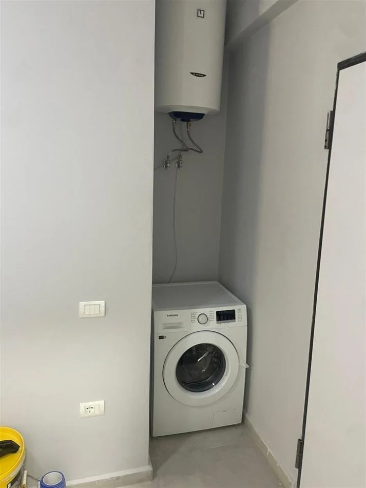 Tirane, jepet me qera apartament 2+1 Kati 7, 80 m² 700 € (MATERNITETI RI)
