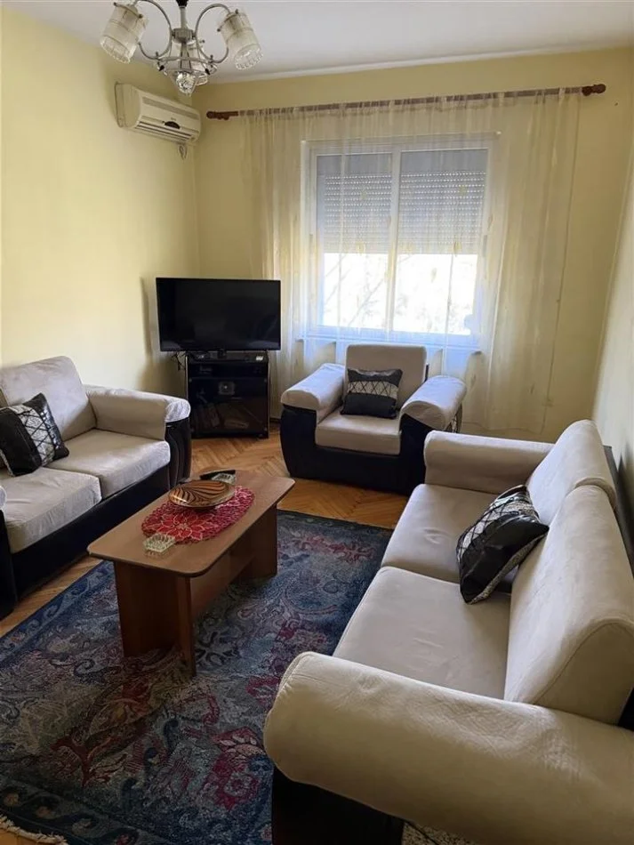 Shqiperi, jepet me qera apartament 1+1+Ballkon Kati 4, 60 m² 500 € (Vasil Shanto)