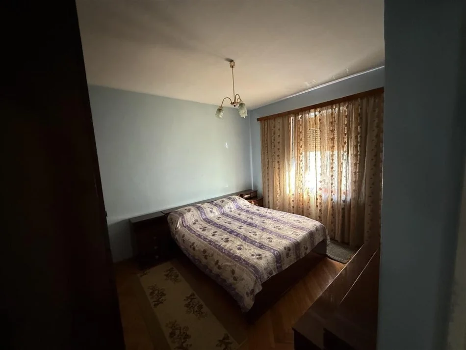 Shqiperi, jepet me qera apartament 1+1+Ballkon Kati 4, 60 m² 500 € (Vasil Shanto)