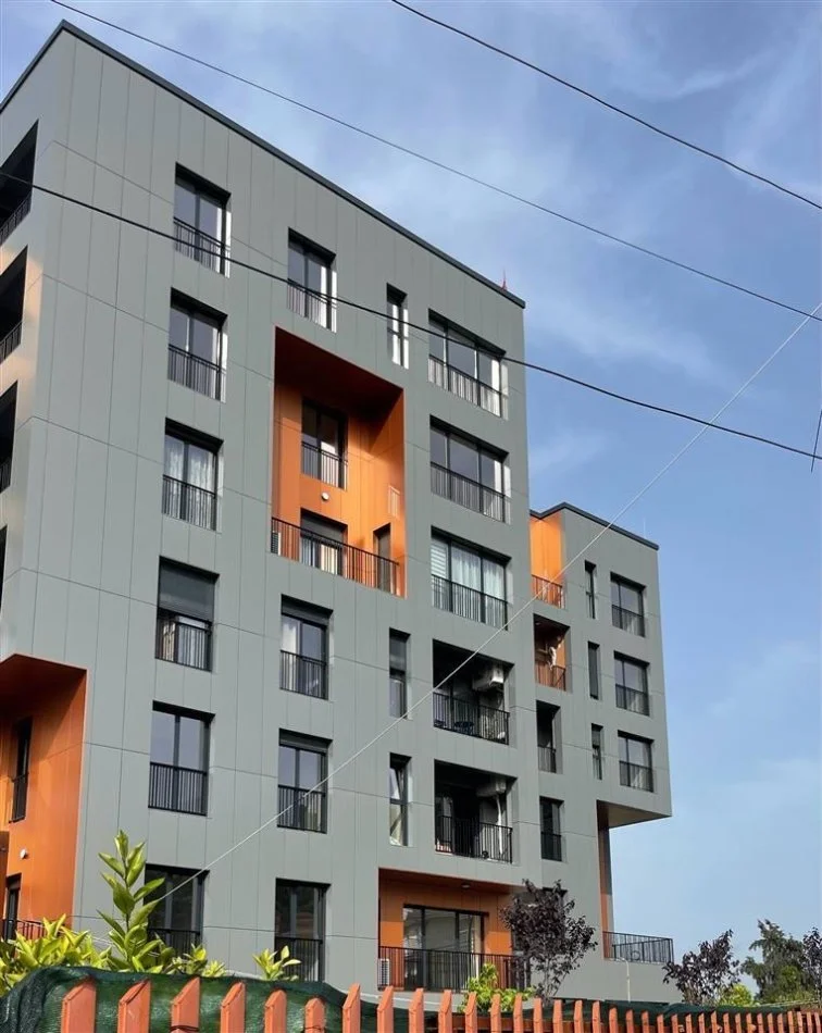 Tirane, jepet me qera apartament 1+1+PARKIM Kati 3, 67 m² 450 € (SELITE PRANE AKU-SE)