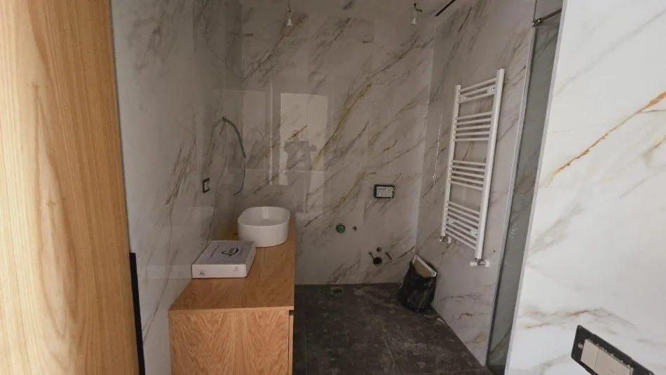 Tirane, shitet apartament 2+1 Kati 7, 125 m² 364.000 € (Kompleksi Delijorgji)