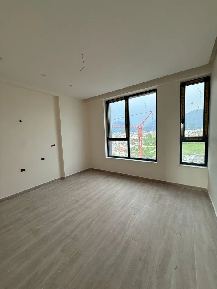 Tirane, shitet apartament 3+1 Kati 6, 133 m² 267.400 € (RRUGA JORDAN MISJA)