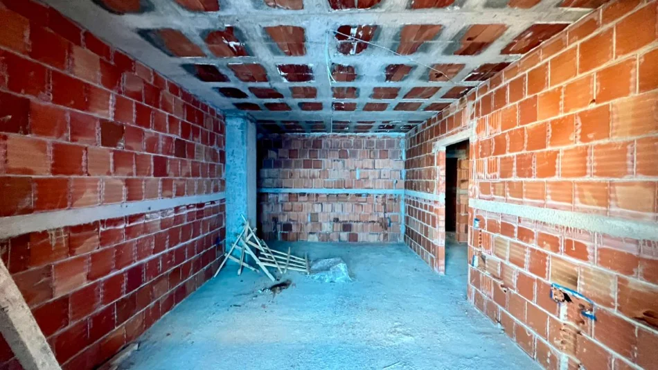 SHITET : 1+1📍Paskuqan (Belfiore Residence) - Orientim:Veri-Lindje🌞 - 80,600€ - Kt.8 - Sp.70m² || Vendodhje Strategjike & Ambient i qete🌳