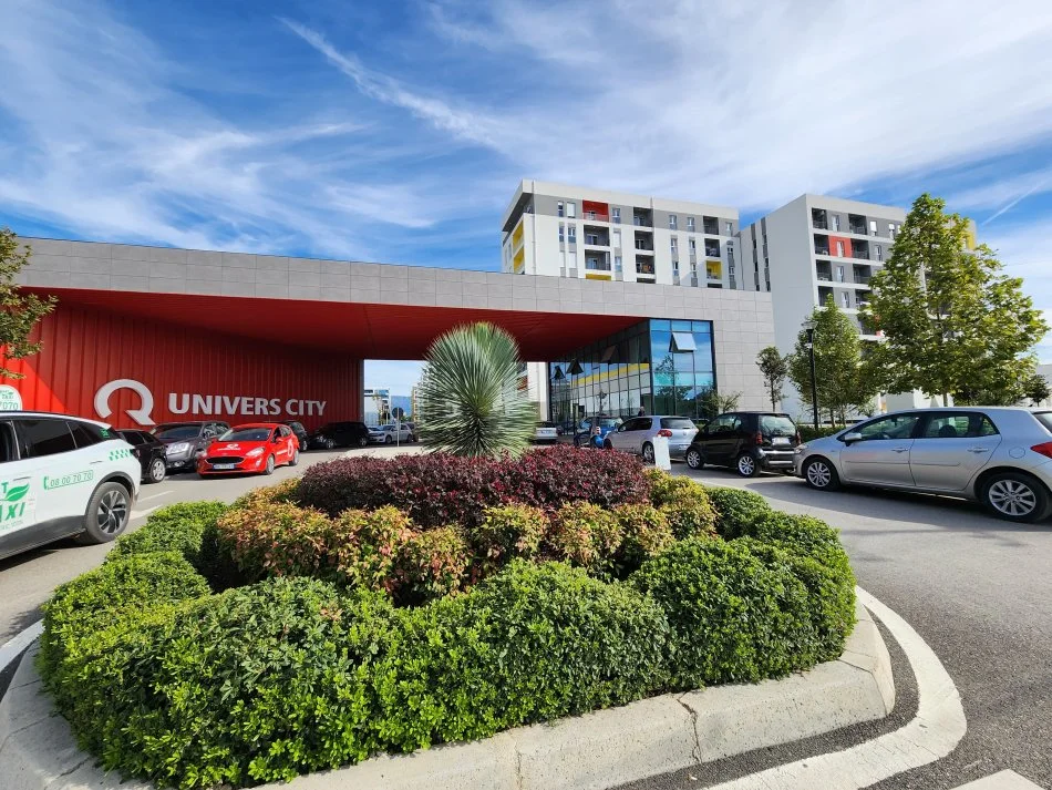 SHITET: ⭐️ Apartament Ideal 1+1+1 Ballkon - Rezidenca Univers City 📍- Pranë QTU - TIRANË me planimetri Perfekte dhe Orientimi Lindje Plotë Dritë. 🔥