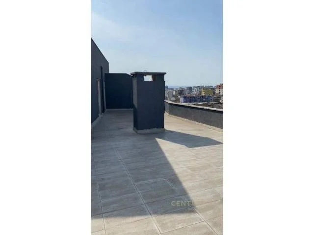 Tirane, shitet Penthouse 2+1+BLK Kati 8, 296 m² 230.000 Euro (Fadil Rada)