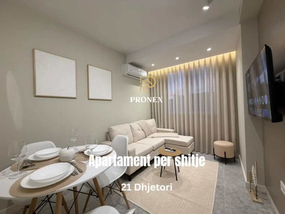 Tirane, shitet apartament 1+1 , 65 m² 193.000 € (21 Dhjetori)