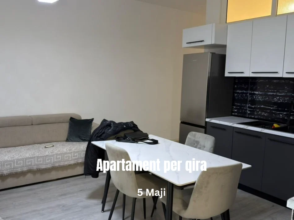 Tirane, jepet me qera apartament 2+1 Kati 3, 100 m² 700 € (Rruga 5 Maji)
