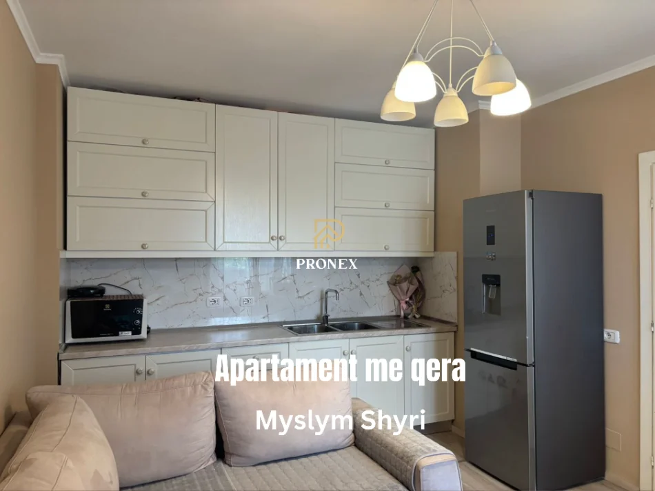 Tirane, jepet me qera apartament 1+1 Kati 7, 60 m² 600 € (Myslym Shyri)