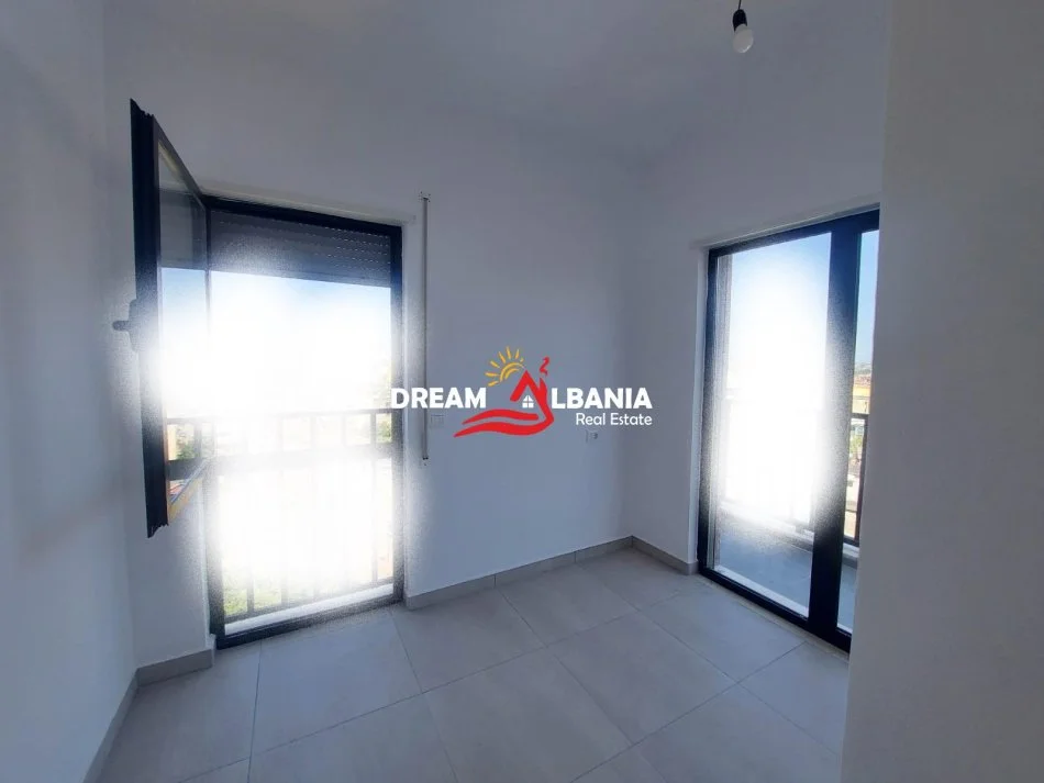 Tirane, shitet apartament 3+1 Kati 10, 116 m² 265.000 € (dibres)
