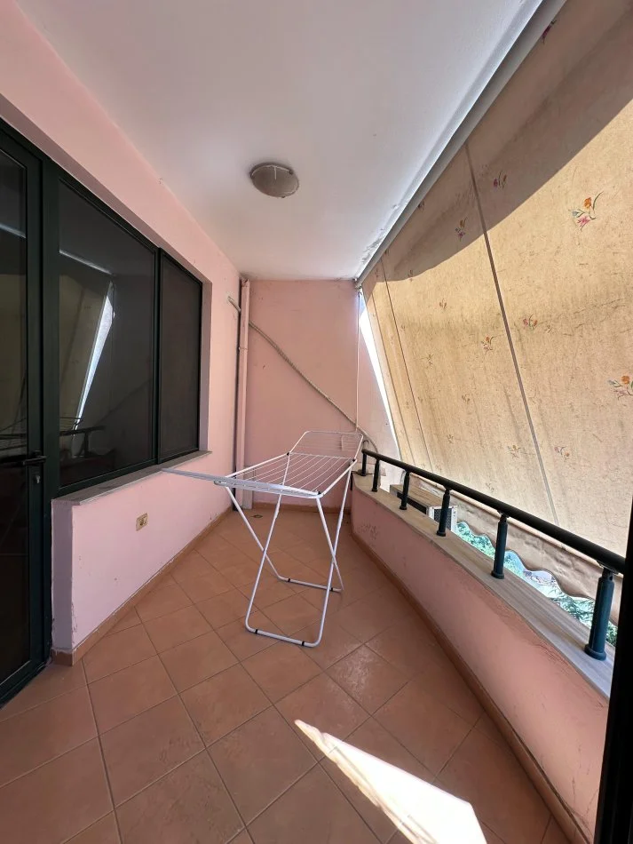 Durres, shes apartament 1+1+Aneks+Ballkon Kati 5, 61 m² 58.000 € (golem)