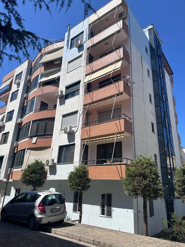 Durres, shes apartament 1+1+Aneks+Ballkon Kati 5, 61 m² 58.000 € (golem)