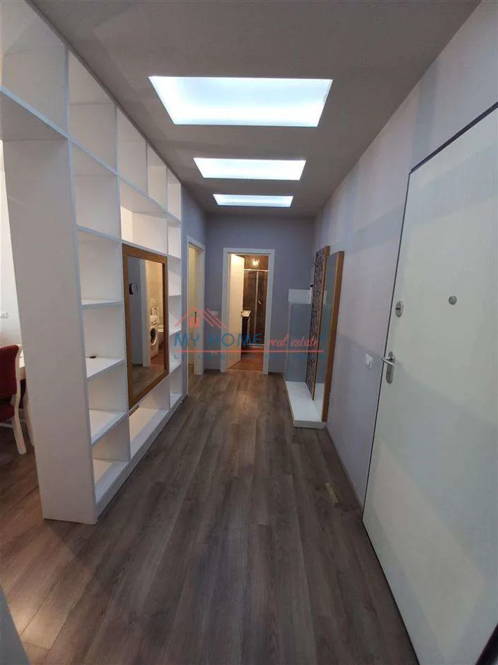 Tirane, jepet me qera apartament 2+1+Ballkon Kati 6, 103 m² 520 € (Astir)
