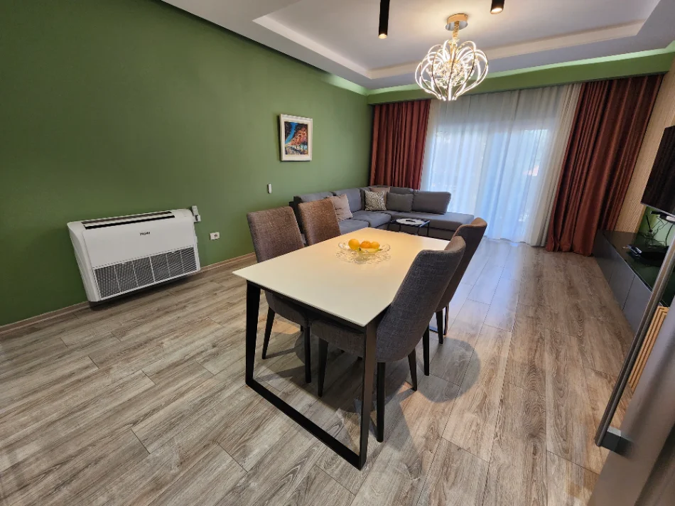 Jepet Me Qera: Apartament 3+1+2wc+2 ballkone || 📌Selvia, Hotel Black Diamond || Hera e parë me qira || 1000€/ Muaj