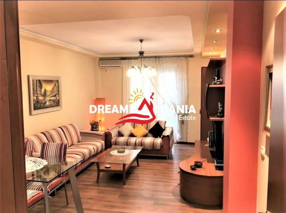 Tirane, jepet me qera apartament 2+1 Kati 6, 100 m² 650 € (tek Kryqezimi i Rruges se Elbasanit)