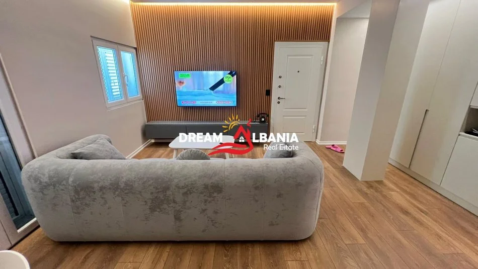 Tirane, jepet me qera apartament 2+1 Kati 2, 112 m² 550 € (ne Sauk ne afersi te Akademise se Policise)