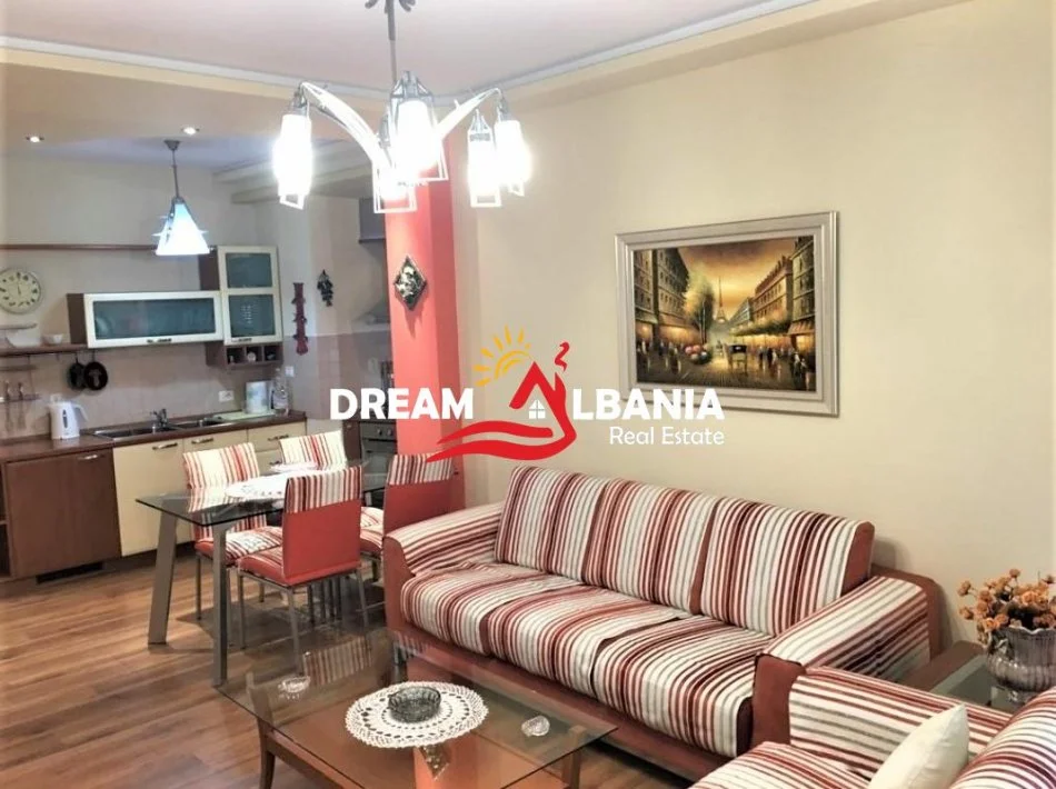 Tirane, jepet me qera apartament 2+1 Kati 6, 100 m² 650 € (tek Kryqezimi i Rruges se Elbasanit)