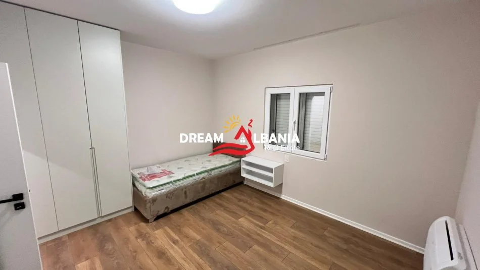 Tirane, jepet me qera apartament 2+1 Kati 2, 112 m² 550 € (ne Sauk ne afersi te Akademise se Policise)