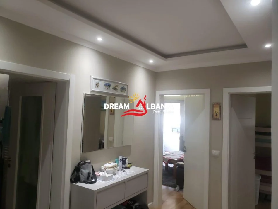 Tirane, shitet apartament 3+1 Kati 5, 89 m² 200.000 € (ne rrugen Budi prane Ambasades Amerikane)