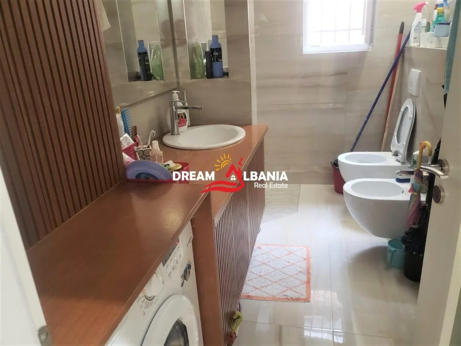 Tirane, shitet apartament 3+1 Kati 5, 89 m² 200.000 € (ne rrugen Budi prane Ambasades Amerikane)