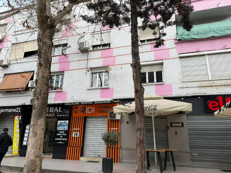 Shqiperi, jepet me qera apartament 2+1 Kati 2, 62 m² 650 € 