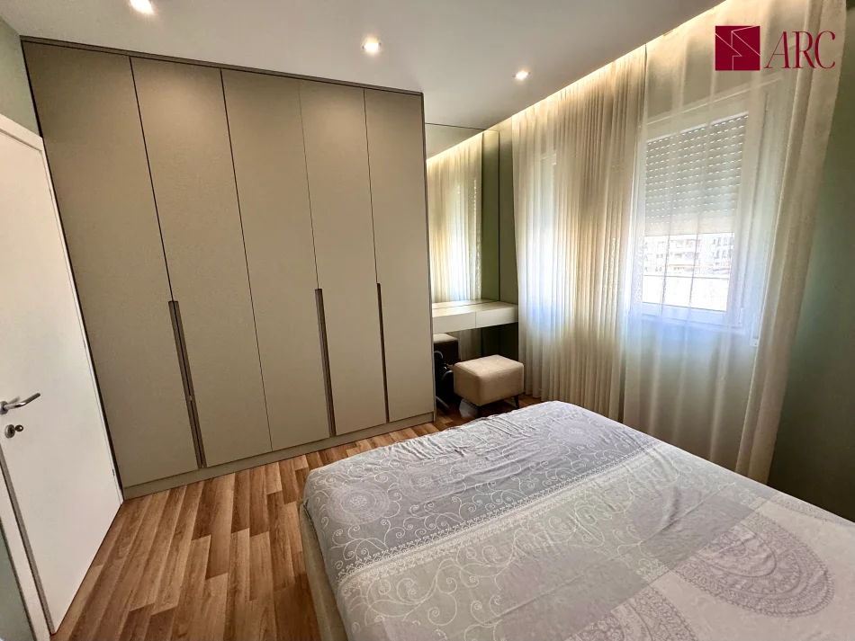 Tirane, shitet apartament+verande | Penthouse 1+1+Aneks+Ballkon Kati 3, 113 m² 135.000 € (Rezidenca Klensi, Astir)