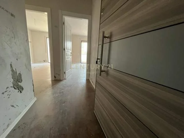 Tirane, jepet me qera apartament 2+1 Kati 1, 126 m² 600 Euro (Rruga Kongresi i Manastirit Tirana, Albania)