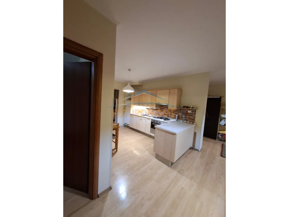 Tirane, shitet apartament 2+1 Kati 5, 94 m² 143.000 € (ASTIR)