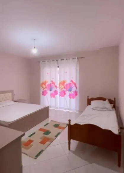 Jepet me qera apartament 1+1 në Astir 400 € (Astir)