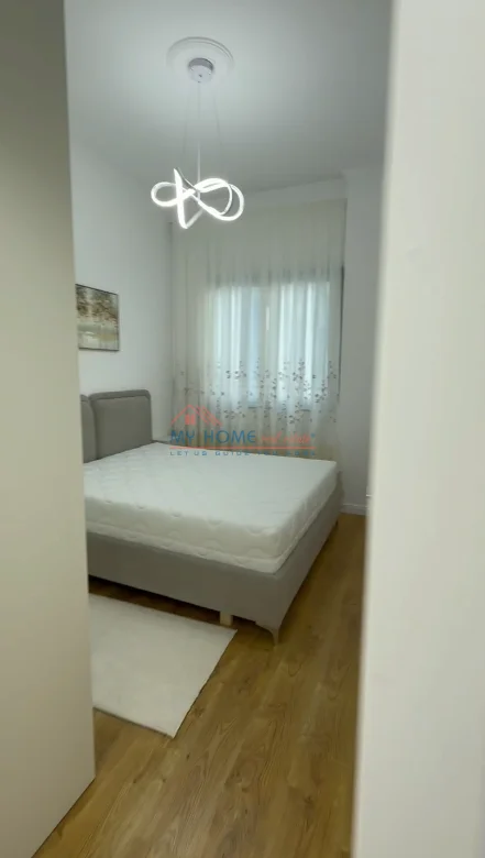Tirane, jepet me qera apartament 2+1+Ballkon Kati 1, 110 m² 600 € (Vila L)