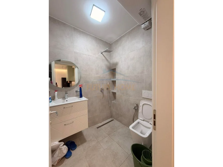Tirane, shitet 2 apartamente 1+1 , Kati 1, 129 m² 312.000 € (ASTIR)