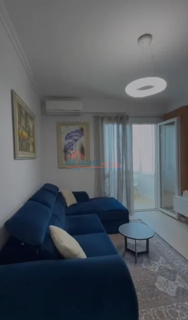 Tirane, jepet me qera apartament 1+1+Ballkon Kati 7, 78 m² 500 € (Astir)