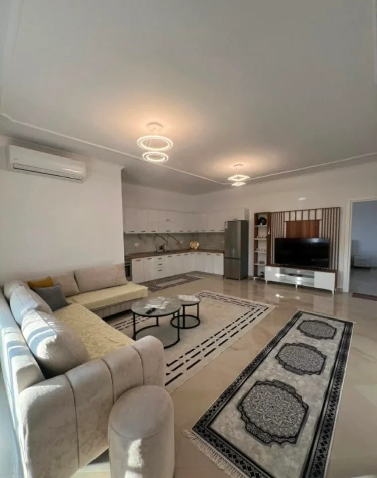 Shqiperi, jepet me qera apartament 2+1+Ballkon Kati 2, 120 m² 450 € (Rruga sanatoriumit)
