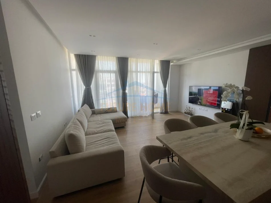 Tirane, shitet apartament 2+1+2 Kati 6, 95 m² 240.000 € (Residenca Avid , Rruga Jordan Misja)