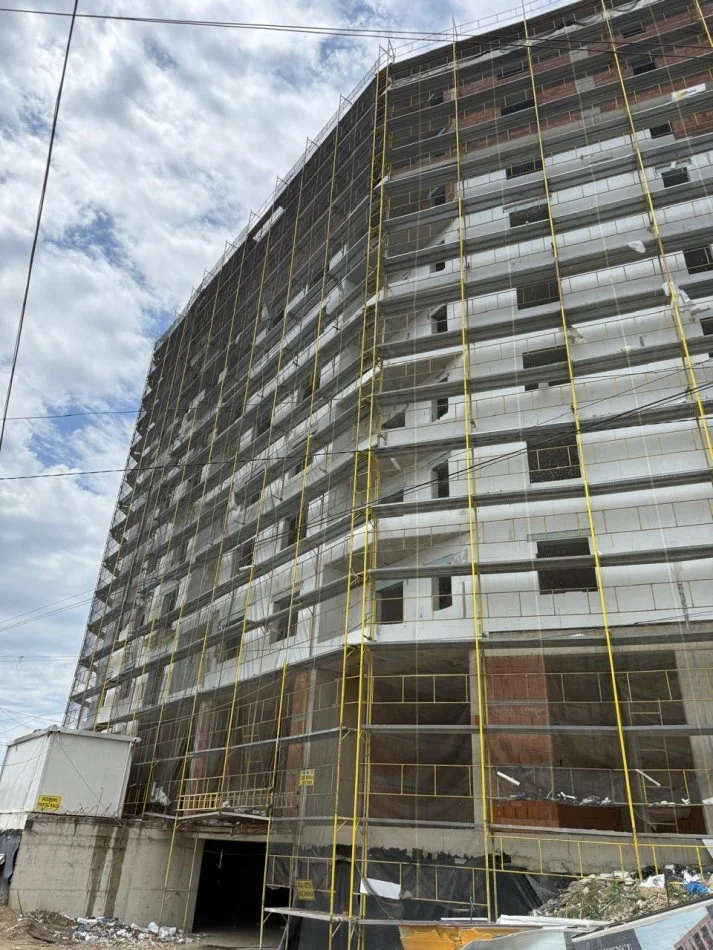 Tirane, shitet apartament 2+1+Ballkon Kati 4, 106 m² (Paskuqani)