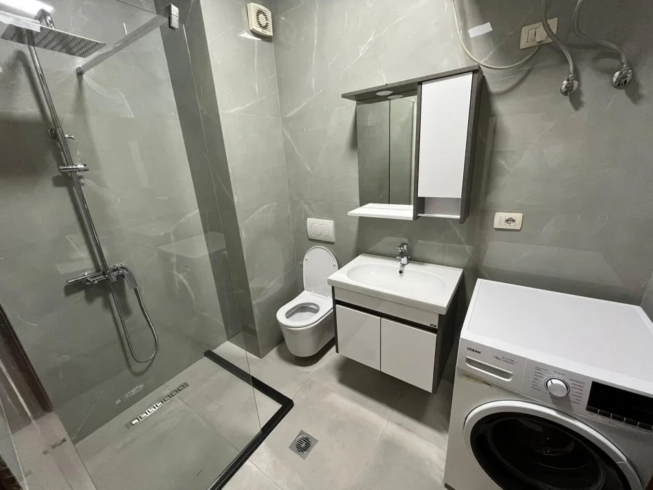 Tirane, shes apartament 2+1+Aneks+Ballkon Kati 4, 112 m² 269.000 € (KIKA 2 , KOMUNA PARISIT)