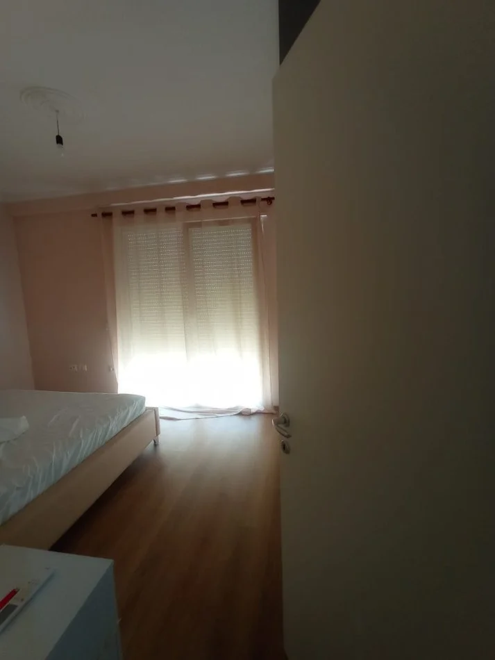 Tirane, shitet apartament 2+1+Aneks+Ballkon Kati 3, 81 m² 134.000 € (ASTIR)