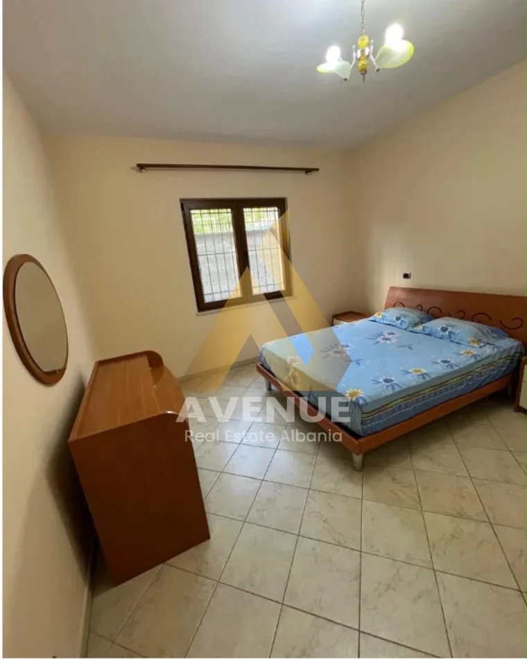 Tirane, jepet me qera Vile 2+1+Ballkon Kati 2, 100 m² 450 € (Rruga Sterio Spase)