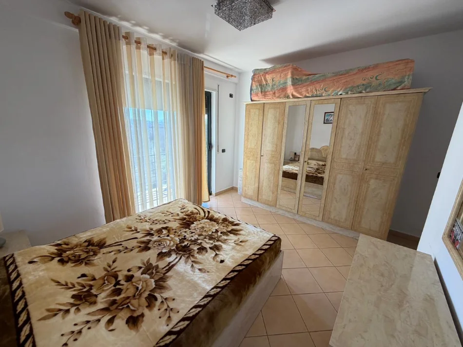 Tirane, shitet apartament 2+1+Ballkon Kati 6, 104 m² 150.000 € 