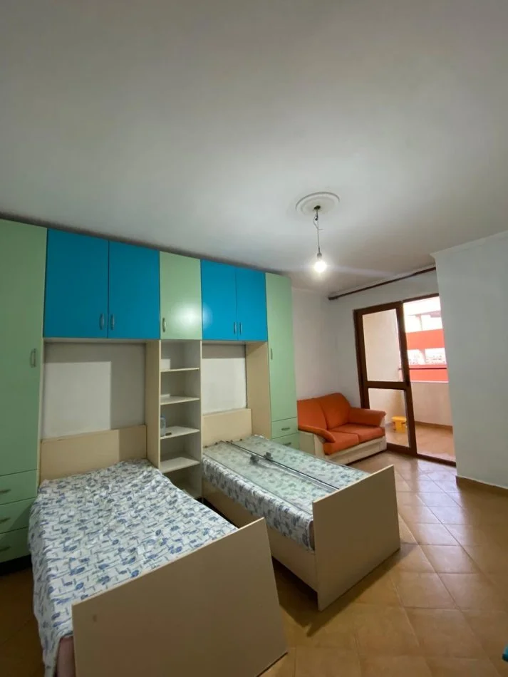 Tirane, shitet 2+1+Ballkon Kati 7, 95 m² 115.000 € (Yzberisht)
