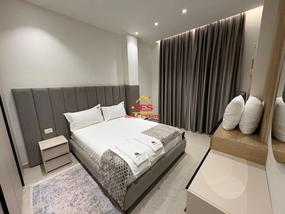 Vlore, shitet apartament Kati 0, 185 m² (Lungomare)