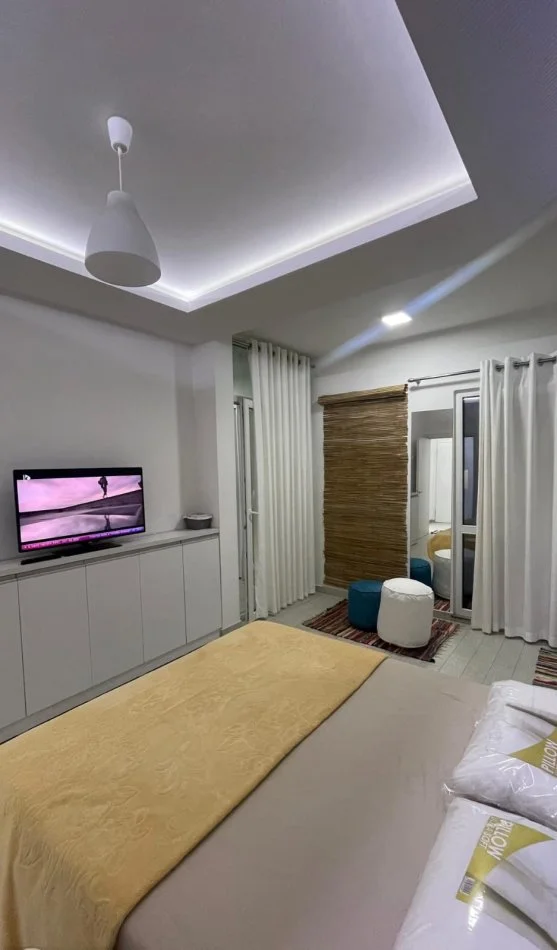 Tirane, jepet me qera apartament 1+1 Kati 2, 60 m² 650 € (Kika 2 Komuna e Parisit)