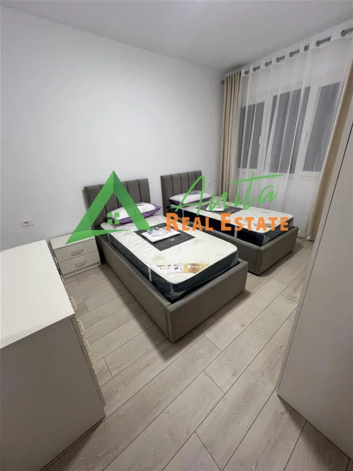 Tirane, jepet me qera apartament 2+1 Kati 9, 100 m²  (Unaza e Re)