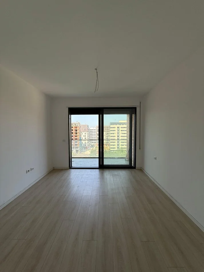 Tirane, shitet apartament 3+1+Ballkon Kati 8, 132 m² 250.000 € (rruga mergimi)