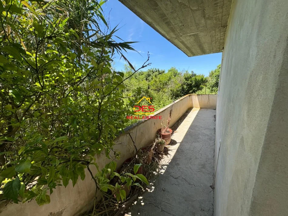 Fier, shitet shtepi 2+1+Ballkon Kati 0, 117 m² 55.000 € (Ferras, Fier)