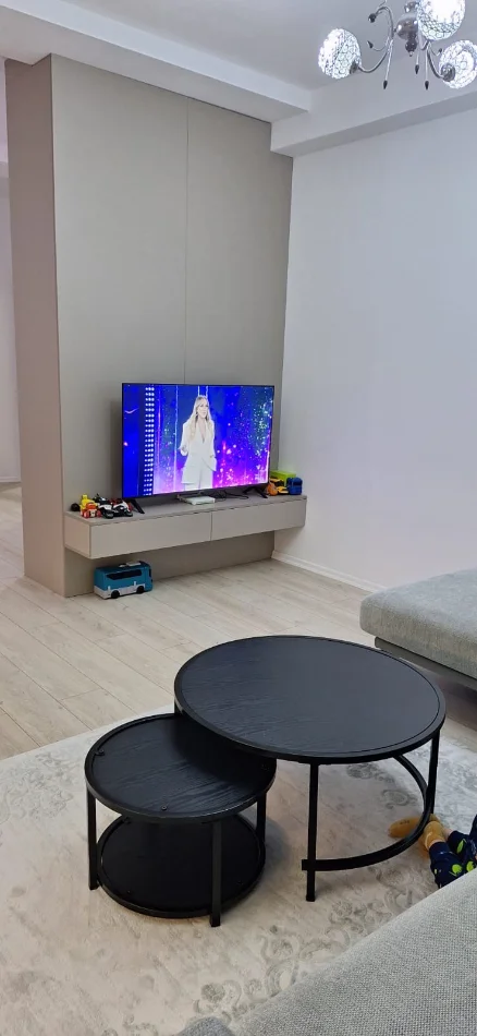 Tirane, jepet me qera apartament 2+1+Ballkon , 100 m² 650 € (Prane Green City, Tirane)