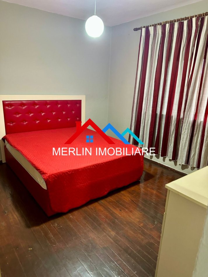 Tirane, jepet me qera apartament 2+1+Ballkon Kati 6, 72 m² 550 € (ALI DEMI)